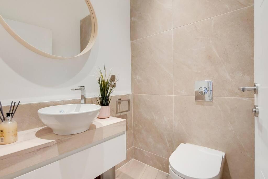 11 Borough Apartments - Bright & Spacious 2-Bed Near London Bridge Esterno foto